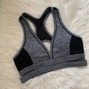 Nwot. F21 sports bra activewear sexy mesh